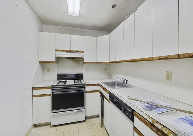 3rd image of 1020 Grand Concourse #5A, Bronx, NY 10456 | MLS# RLS20104702