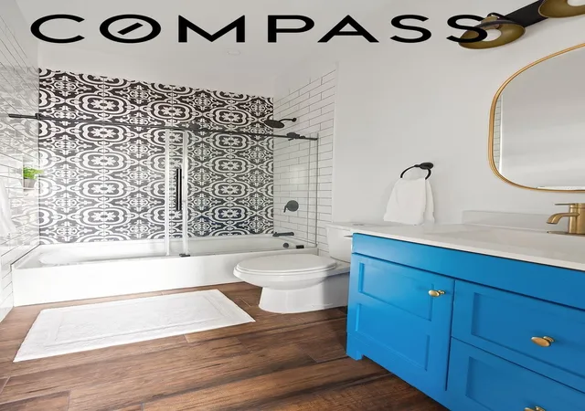 5th image of 1 Tiffany Pl, New York City, NY 11231