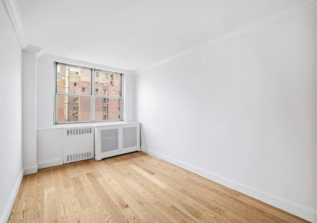 18th image of 32 Gramercy Park S #10A, New York City, NY 10003 | MLS# RLS20104741