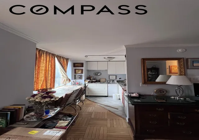 5th image of 236 E 47th St #28D, New York City, NY 10017 | MLS# RLS20104775