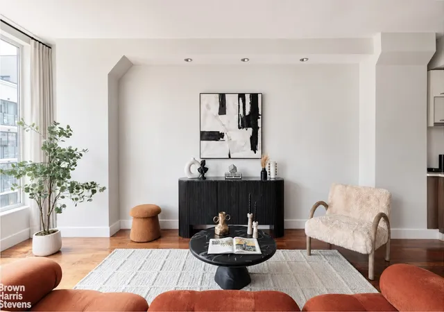 2nd image of 214 N 11th St #5A, Brooklyn, NY 11211 | MLS# RLS20104821