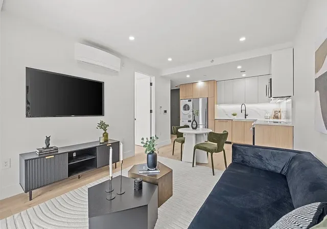 2nd image of 107 Schaefer St #2A, New York City, NY 11207 | MLS# RLS20104824