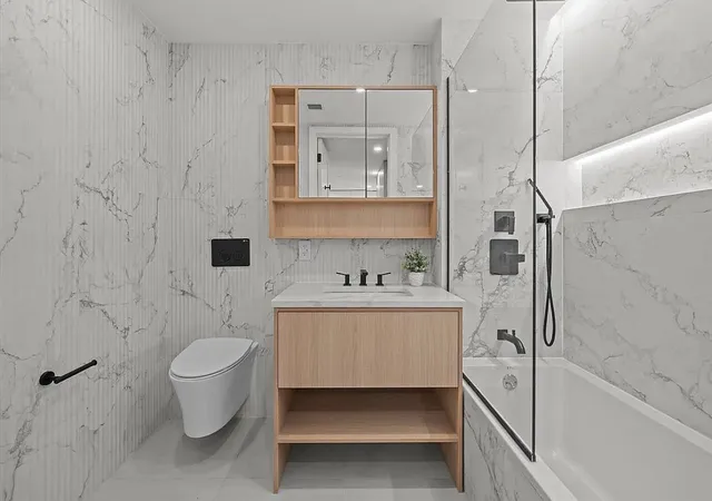 2nd image of 107 Schaefer St, New York City, NY 11207
