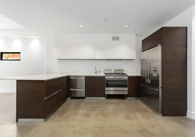 2nd image of 427 E 12th St #1A, New York City, NY 10009 | MLS# RLS20104825