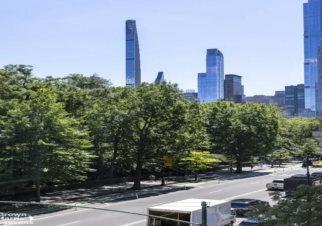 2nd image of 91 Central Park W, New York, NY 10023