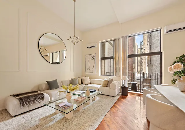 2nd image of 372 5th Ave #3M, New York City, NY 10018 | MLS# RLS20104906