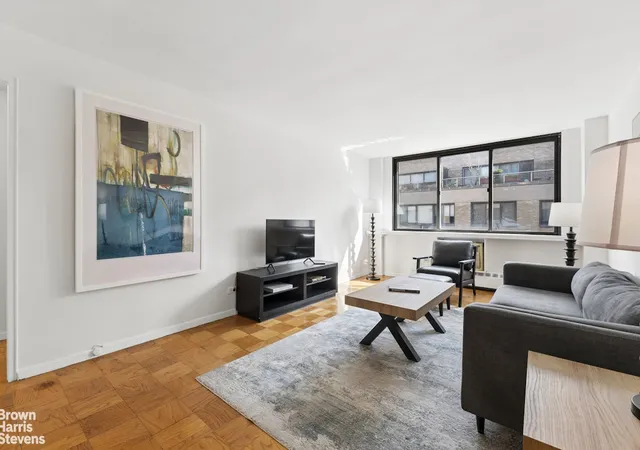 2nd image of 16 W 16Th St #14MN, New York City, NY 10011 | MLS# RLS20104959