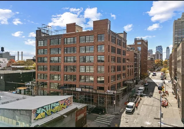 2nd image of 37 Bridge St #2-D, New York City, NY 11201 | MLS# RLS20104973