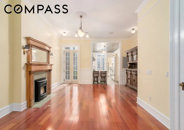 3rd image of 338 W 71St St, New York, NY 10023 | MLS# RLS20105031