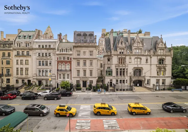 3rd image of 980 5Th Ave #4B, New York City, NY 10075 | MLS# RLS20105042