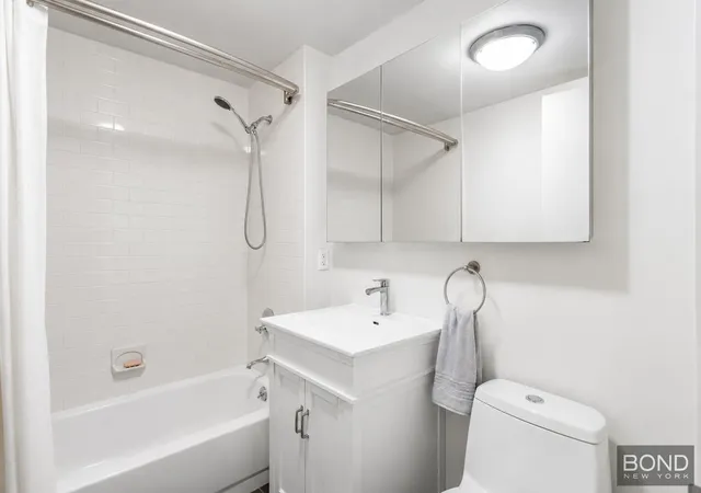 Photo 5 of House for sale at 736 W 187th Street #302, New York, NY 10033 | MLS# RLS20105192 | Listing updated on 2026-07-25