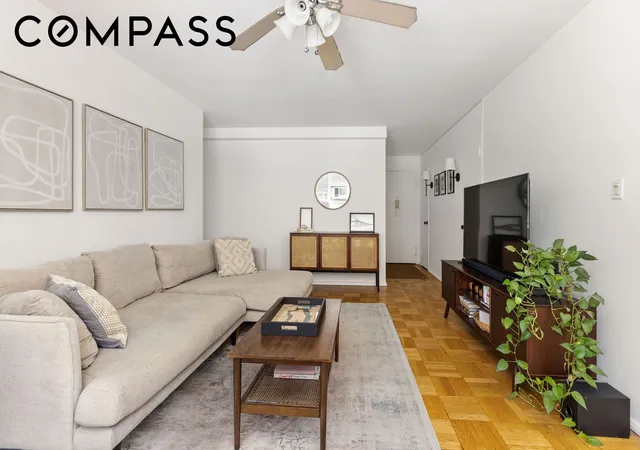 2nd image of 230 Jay St, New York City, NY 11201