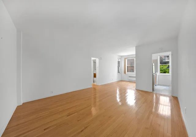 2nd image of 350 E 30th St #3F, New York, NY 10016 | MLS# RLS20105283