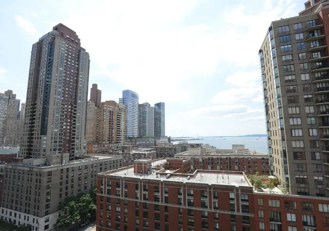 Photo 3 of Condo for sale at 333 Rector Pl #PH-5S, New York, NY 10280 | MLS# RLS20105364 | Listing updated on 2026-07-24