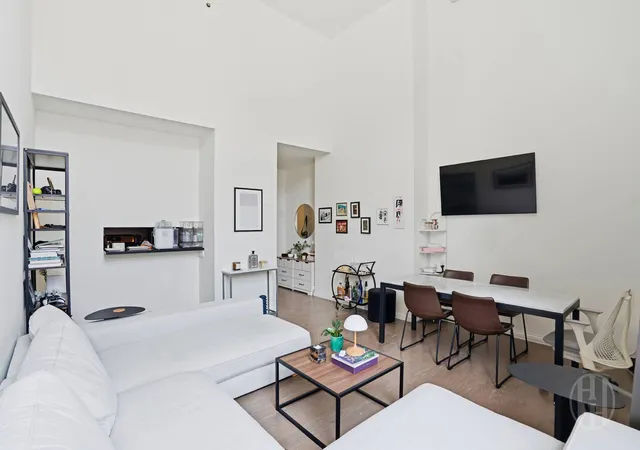 2nd image of 20 West St #23J, New York City, NY 10004 | MLS# RLS20105369