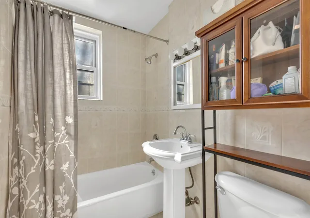 Homes for sale in New York City, NY | 340 Haven Ave #3R, New York City, NY 10033 | MLS# RLS20105376