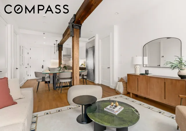 4th image of 172 N 10Th St, New York City, NY 11211