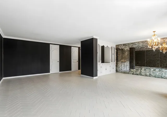 5th image of 650 Park Ave #7E, New York City, NY 10065 | MLS# RLS20105427