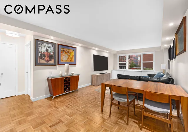 1st image of 101 W 12th St #5K, New York City, NY 10011 | MLS# RLS20105520