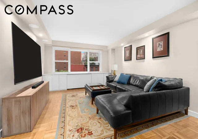 2nd image of 101 W 12th St #5K, New York City, NY 10011 | MLS# RLS20105520