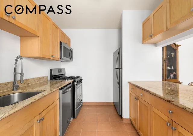Photo 3 of House for sale at 231 W 148th Street #2L, New York, NY 10039 | MLS# RLS20105563 | Listing updated on 2026-07-24