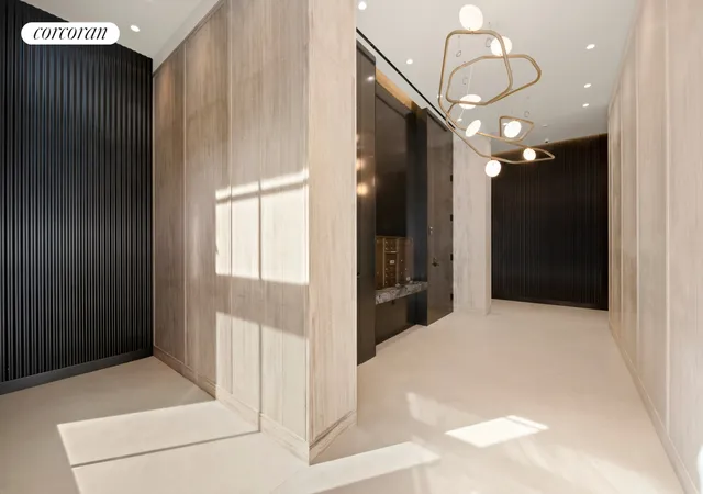 2nd image of 62 Reade St, New York City, NY 10007