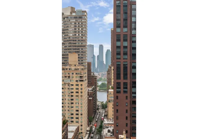 2nd image of 310 E 53rd St #19A, New York City, NY 10022 | MLS# RLS20105594