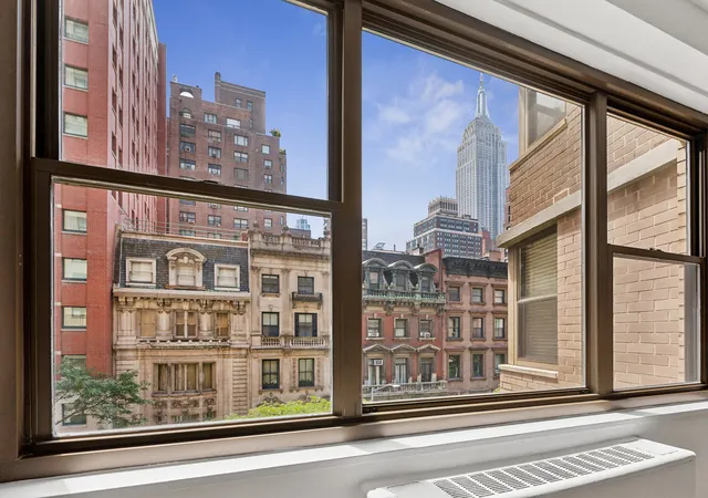 2nd image of 35 E 38th St #5G, New York City, NY 10016 | MLS# RLS20105629