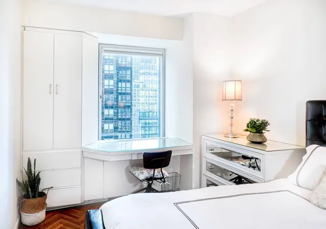 3rd image of 150 W 56Th St #3104, New York City, NY 10019 | MLS# RLS20105690