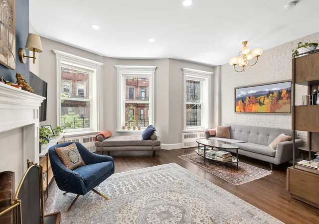 2nd image of 329 W 89th St #3, New York City, NY 10024 | MLS# RLS20105706