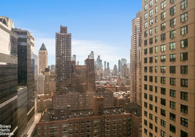 5th image of 30 W 61St St #25B, New York City, NY 10023 | MLS# RLS20105714