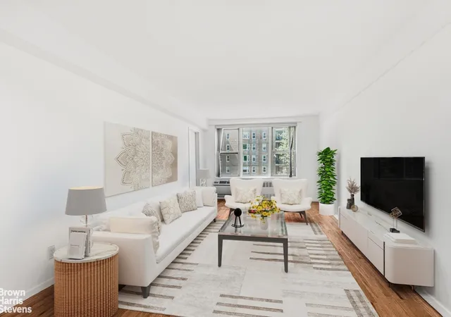 2nd image of 2736 Independence Ave #3C, Bronx, NY 10463 | MLS# RLS20105739