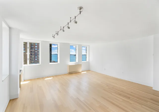 2nd image of 225 Rector Pl #PH1B, New York City, NY 10280 | MLS# RLS20105782