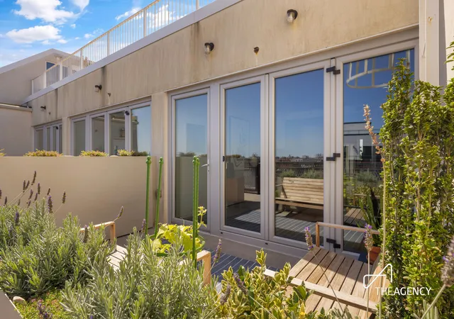 4th image of 834 Sterling Pl, New York City, NY 11216