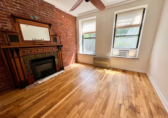 12th image of 118 Clinton Ave #2A, New York City, NY 11205 | MLS# RLS20105846