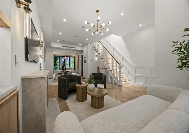 5th image of 394 Bainbridge St, New York City, NY 11233 | MLS# RLS20105850