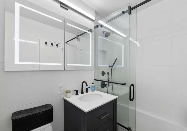 1st image of 160 W End Ave #20-H, New York City, NY 10023 | MLS# RLS20105898