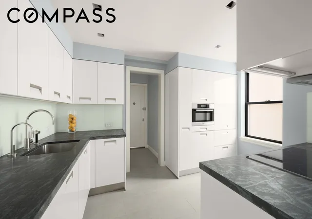 5th image of 400 W End Ave #9E, New York City, NY 10024 | MLS# RLS20105906
