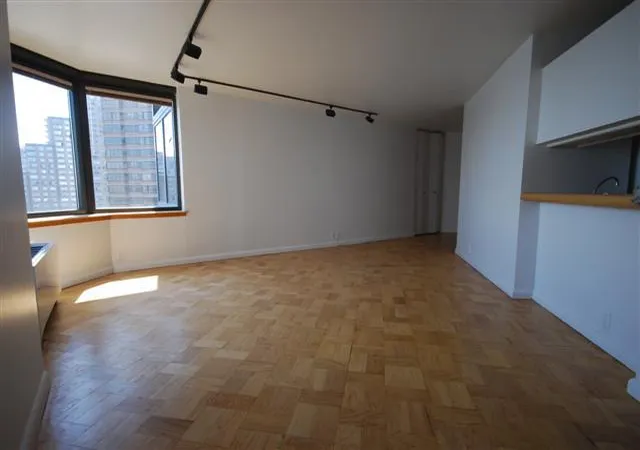 2nd image of 415 E 37th St #15-D, New York City, NY 10016 | MLS# RLS20105909