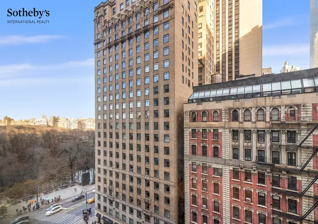 2nd image of 106 Central Park S, New York, NY 10019
