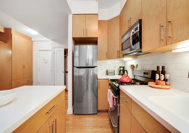 3rd image of 825 W End Ave #1I, New York City, NY 10025 | MLS# RLS20105987