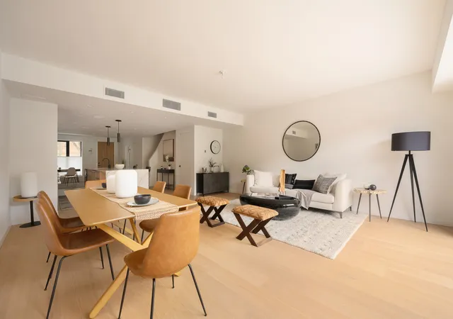 2nd image of 28 Huntington St, New York City, NY 11231 | MLS# RLS20106050
