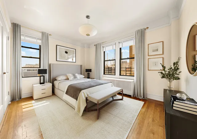 Photo 4 of Sale Pending at 174 W 76th Street #11J, New York City, NY 10023 | MLS# RLS20106410 | Listing updated on 2026-08-28