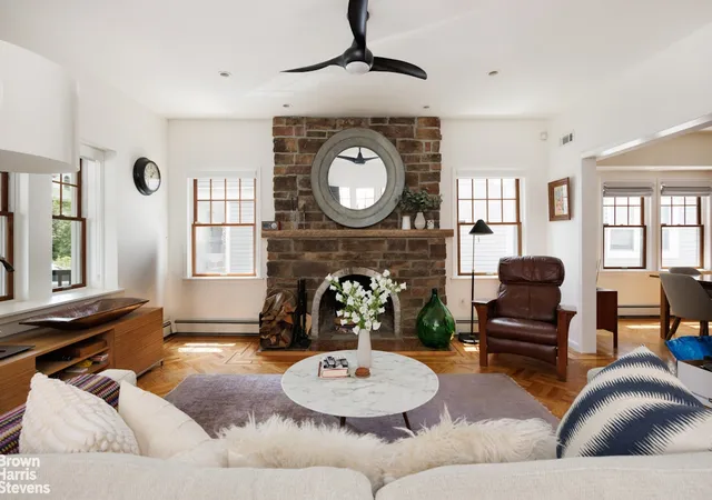 4th image of 652 Marlborough Rd, New York City, NY 11230 | MLS# RLS20106454