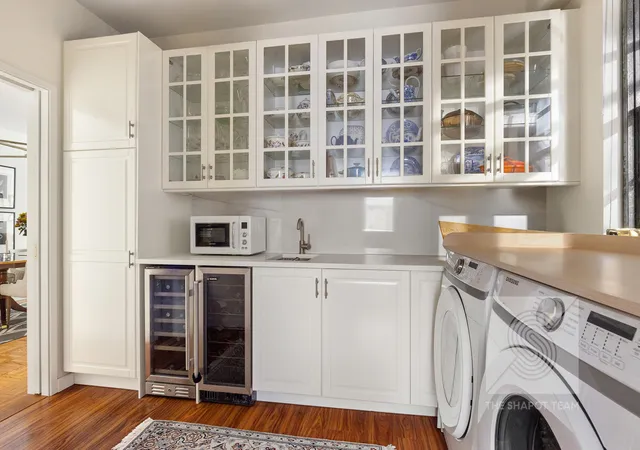 Photo 4 of Sale Pending at 12 Beekman Pl #1CD, New York City, NY 10022 | MLS# RLS20106547 | Listing updated on 2026-08-27
