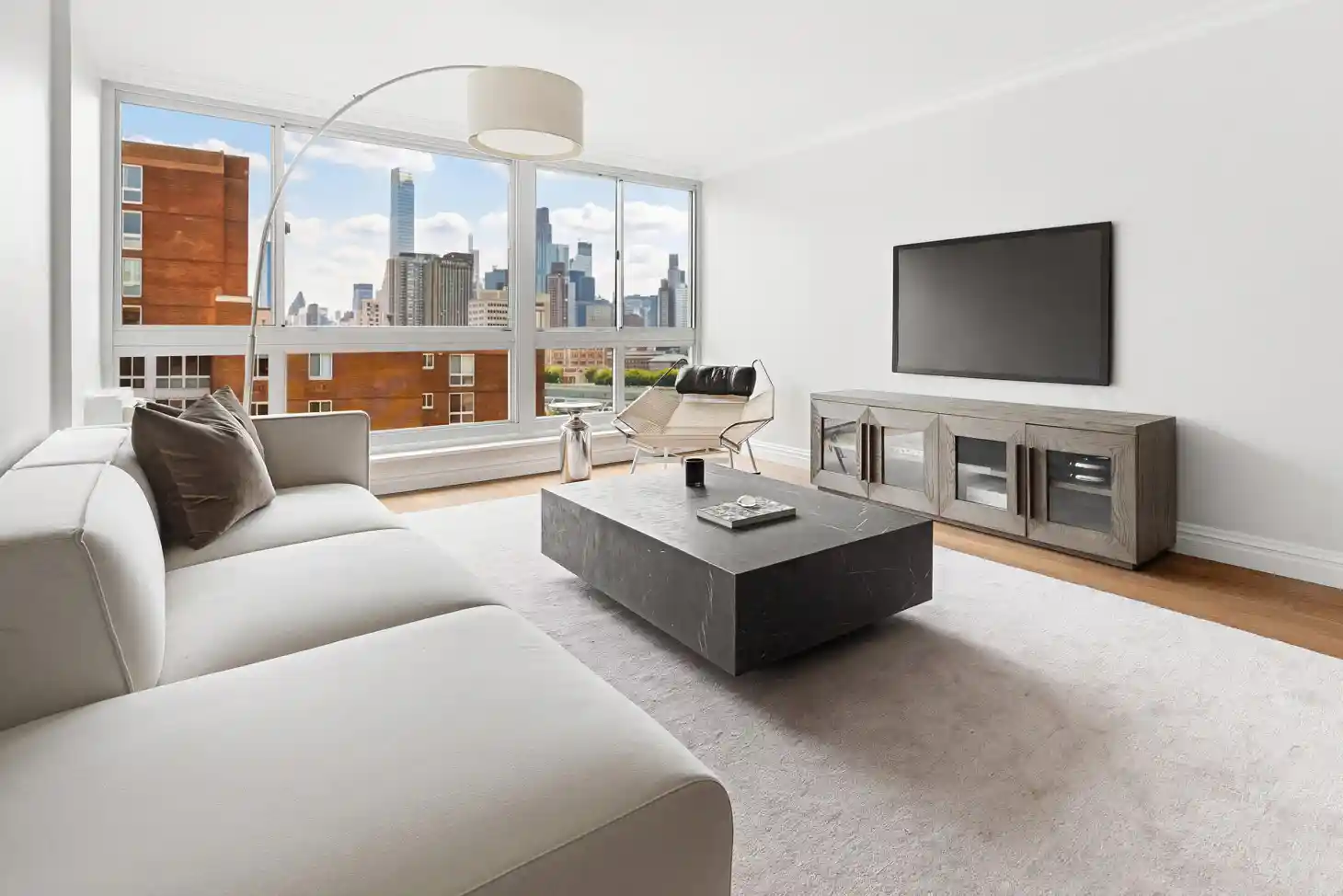Photo 1 of Condo for sale at 625 Main St #1133, New York City, NY 10044 | MLS# RLS20106620 | Listing updated on 2026-10-31