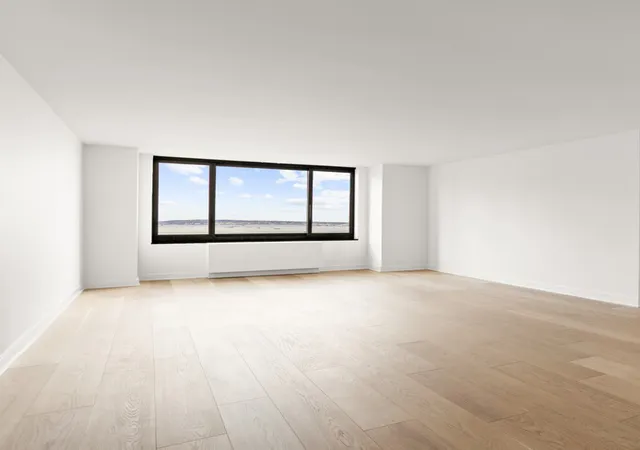 3rd image of 200 Rector Pl #30G, New York City, NY 10280 | MLS# RLS20106686