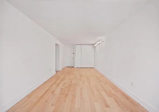Photo 3 of House for sale at 220 Manhattan Ave #2-N, New York City, NY 10025 | MLS# RLS20106713 | Listing updated on 2026-08-02