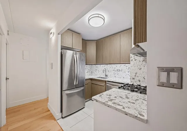Photo 4 of House for sale at 220 Manhattan Ave #2-N, New York City, NY 10025 | MLS# RLS20106713 | Listing updated on 2026-08-02