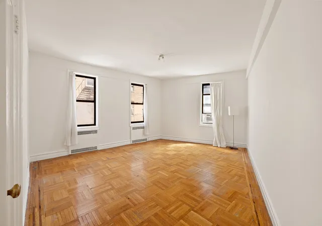 Photo 4 of House for sale at 570 Westminster Rd #E6, New York City, NY 11230 | MLS# RLS20106853 | Listing updated on 2026-08-02